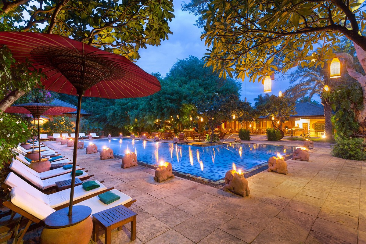 The Hotel @ Tharabar Gate, hotel en Bagan