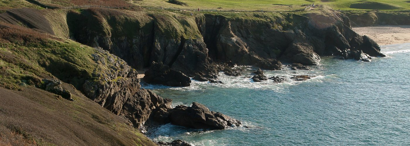 Sentier côtier qui rejoint le golf de Dinard.