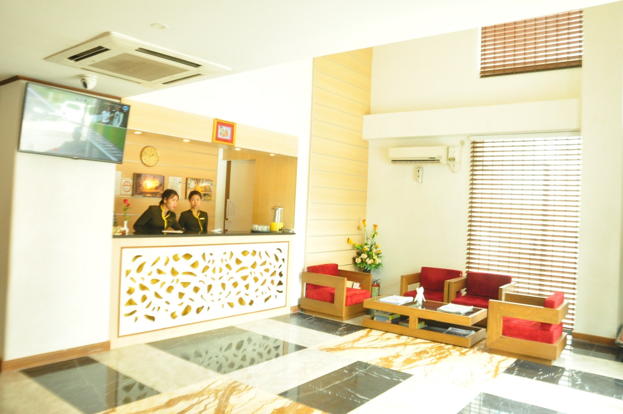 RGN City Lodge Hotel by null