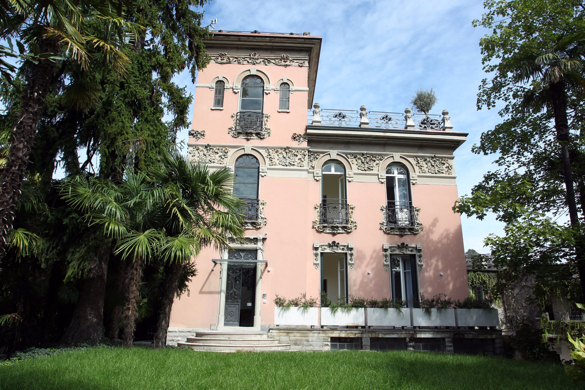 VILLA LIBERTY Updated 2024 Prices Como Lake Como Italy