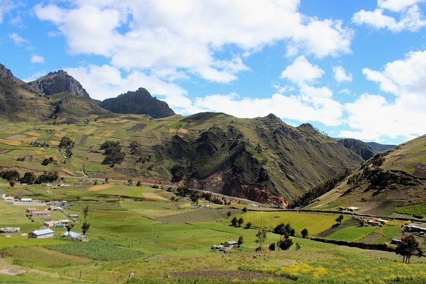 Los Andenes de Zumbahua image