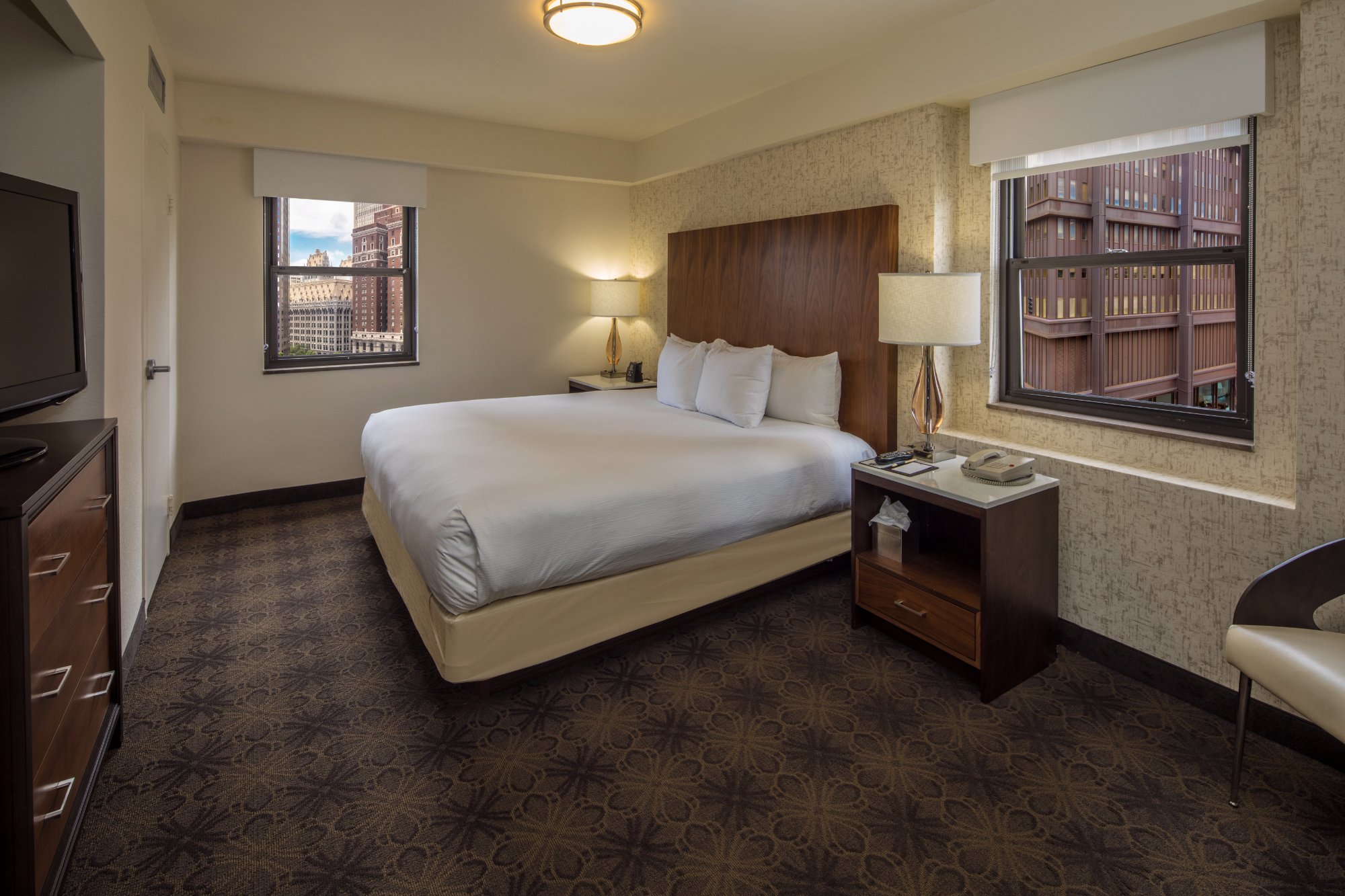 Hotel photo 35 of DoubleTree by Hilton Hotel & Suites Pittsburgh Downtown.