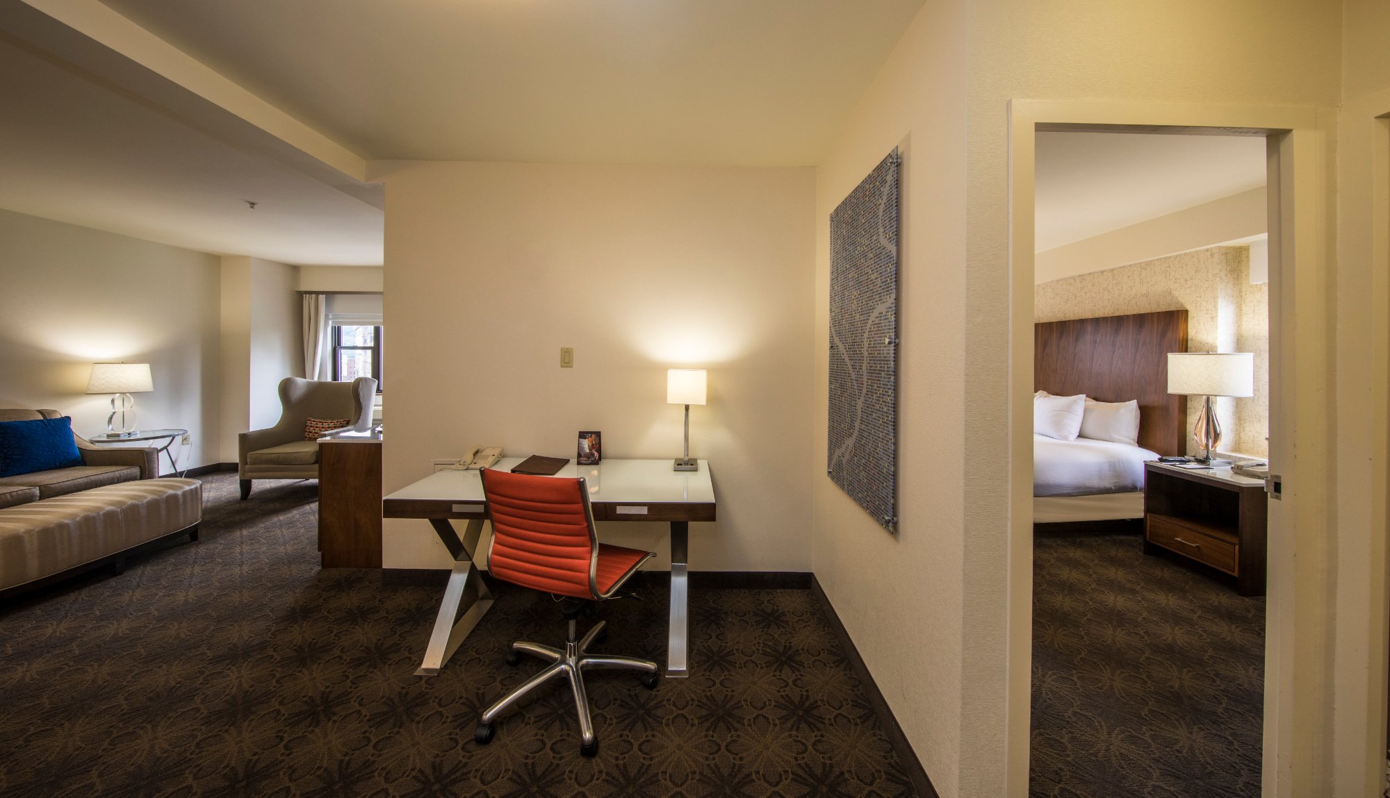 Hotel photo 94 of DoubleTree by Hilton Hotel & Suites Pittsburgh Downtown.