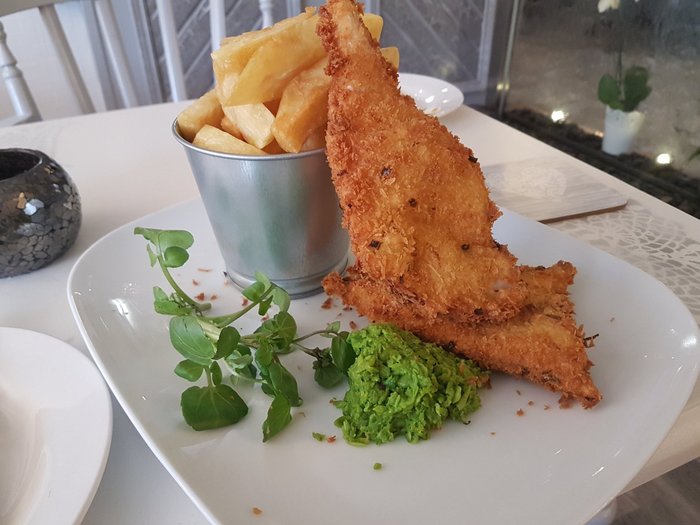 Cefn Mably Hotel Penarth Restaurant: Pictures & Reviews - Tripadvisor