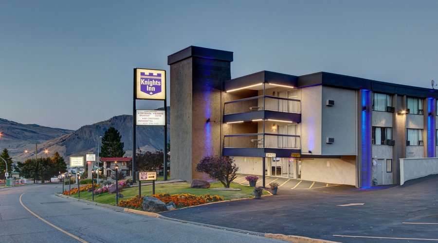 Hotel Building 