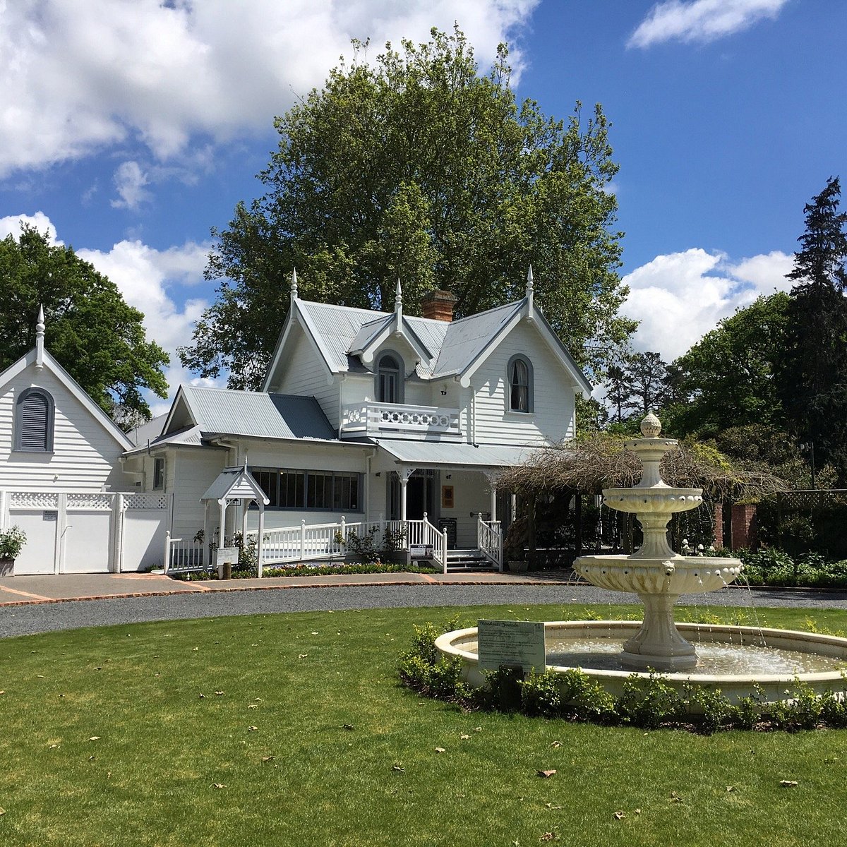 Ulster American Homestead Garden Center Fasci Garden
