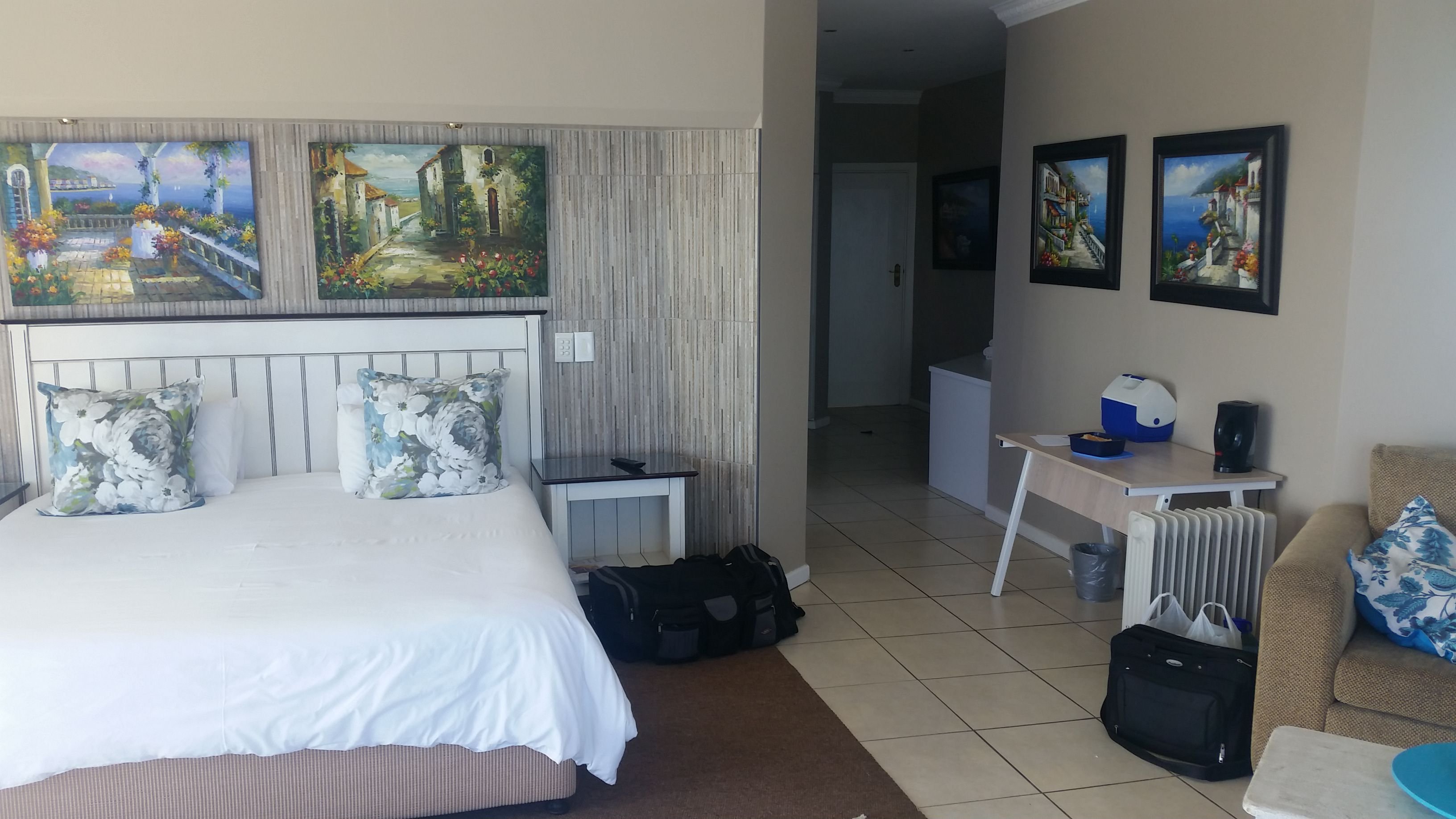 THE WHITE HOUSE B & B: Reviews (Gonubie, South Africa) - Photos Of B&B ...