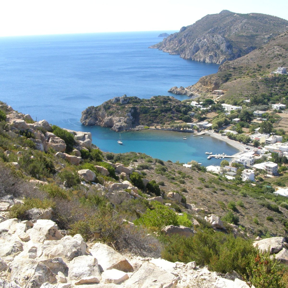 Acropolis (Emporios) Aktuell für 2022 Lohnt es sich? (Mit fotos)