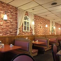 Love the decor!