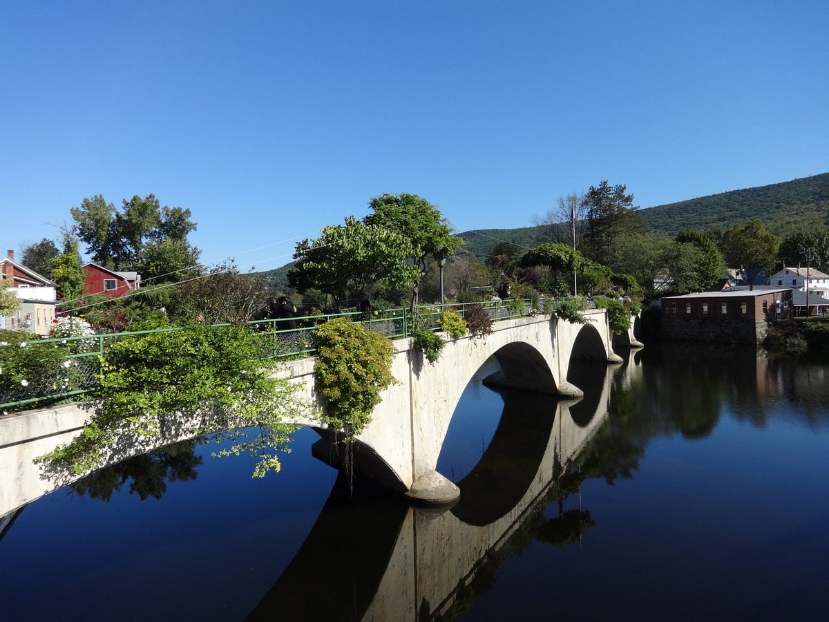 Bridge of Flowers (Shelburne Falls) All You Need to Know BEFORE You Go