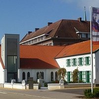 vooraanzicht van het museum