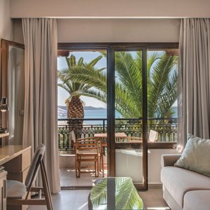 Deluxe double room , sea view