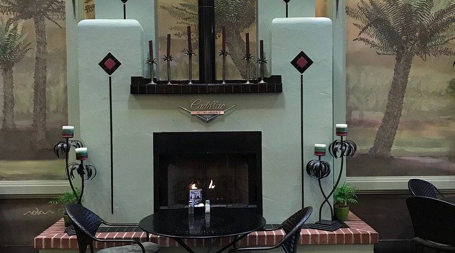 Cadillac Cafe