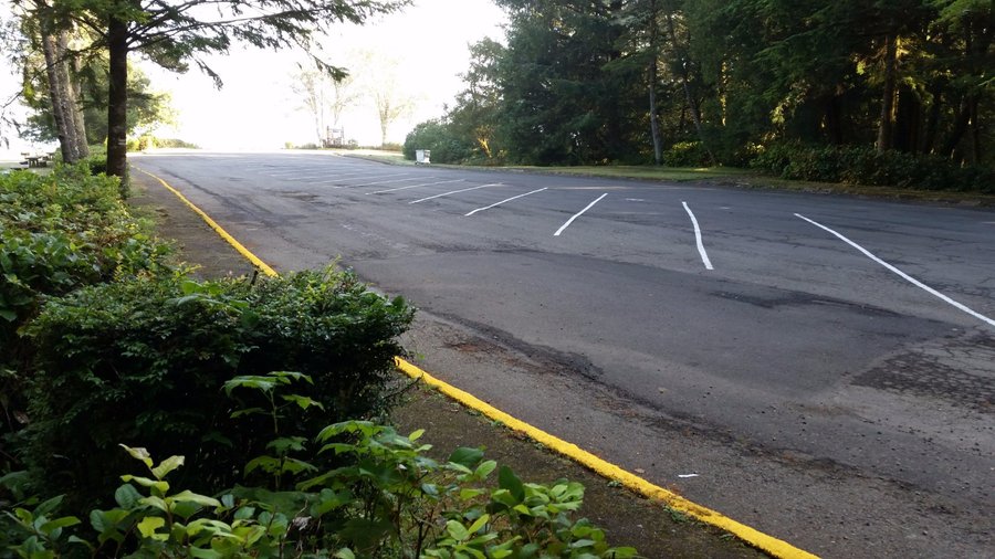 parking area in the day use area