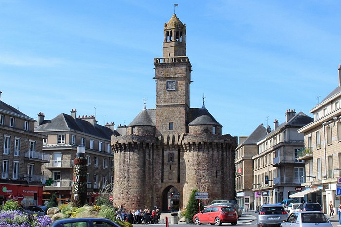 Porte Horloge | Vire, Calvados, Basse-Normandie, France