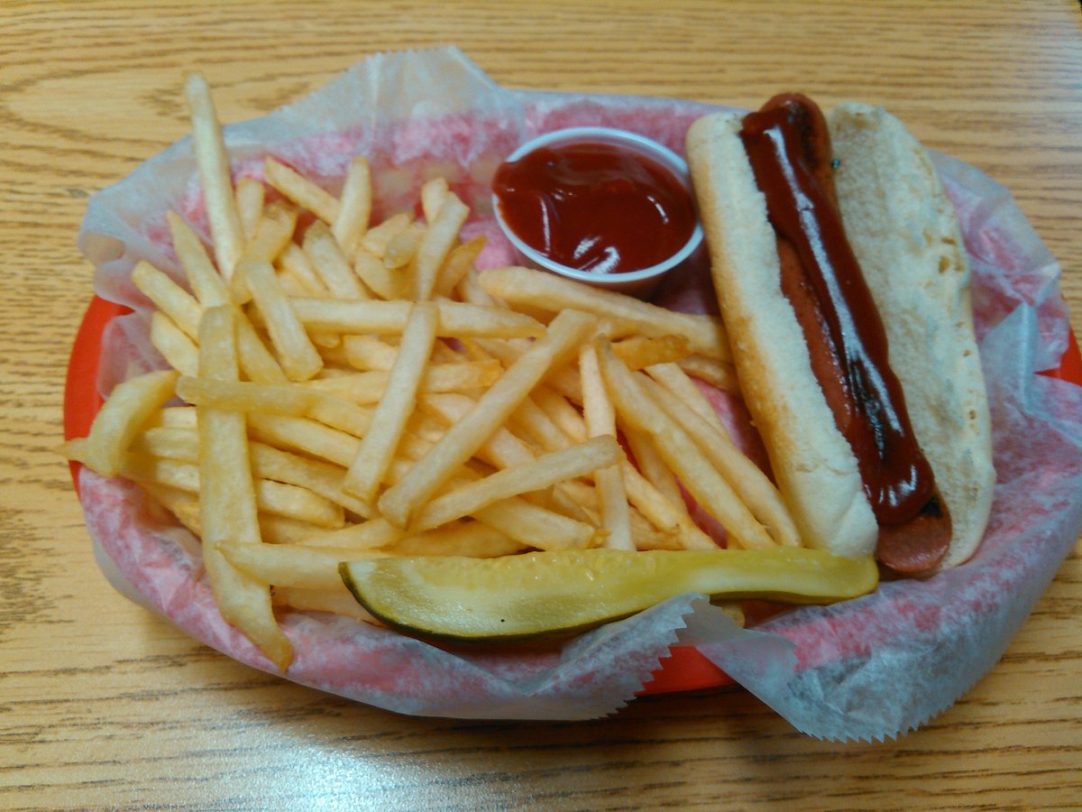 Kosher Hot Dog w/ Cajun Fries - Picture of Five Guys, Champaign -  Tripadvisor