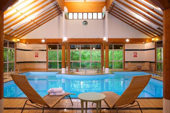 Marwell Hotel Pool: Pictures & Reviews - Tripadvisor