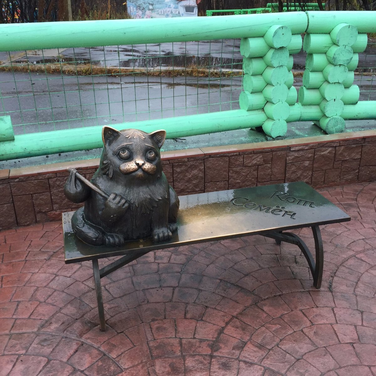 Semyon the Cat Monument (Murmansk): All You Need to Know