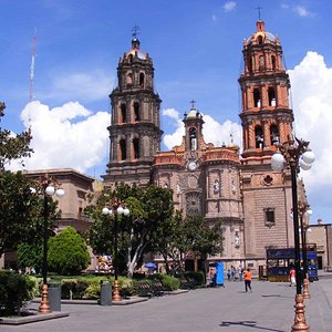 Santuario Basilica de Nuestra Senora de Guadalupe (San Luis Potosi) - All  You Need to Know BEFORE You Go