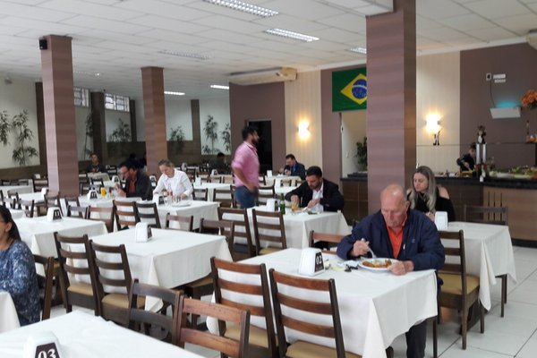 PIZZARIA THABERNA, Pato Branco - Comentários de Restaurantes, Fotos &  Número de Telefone