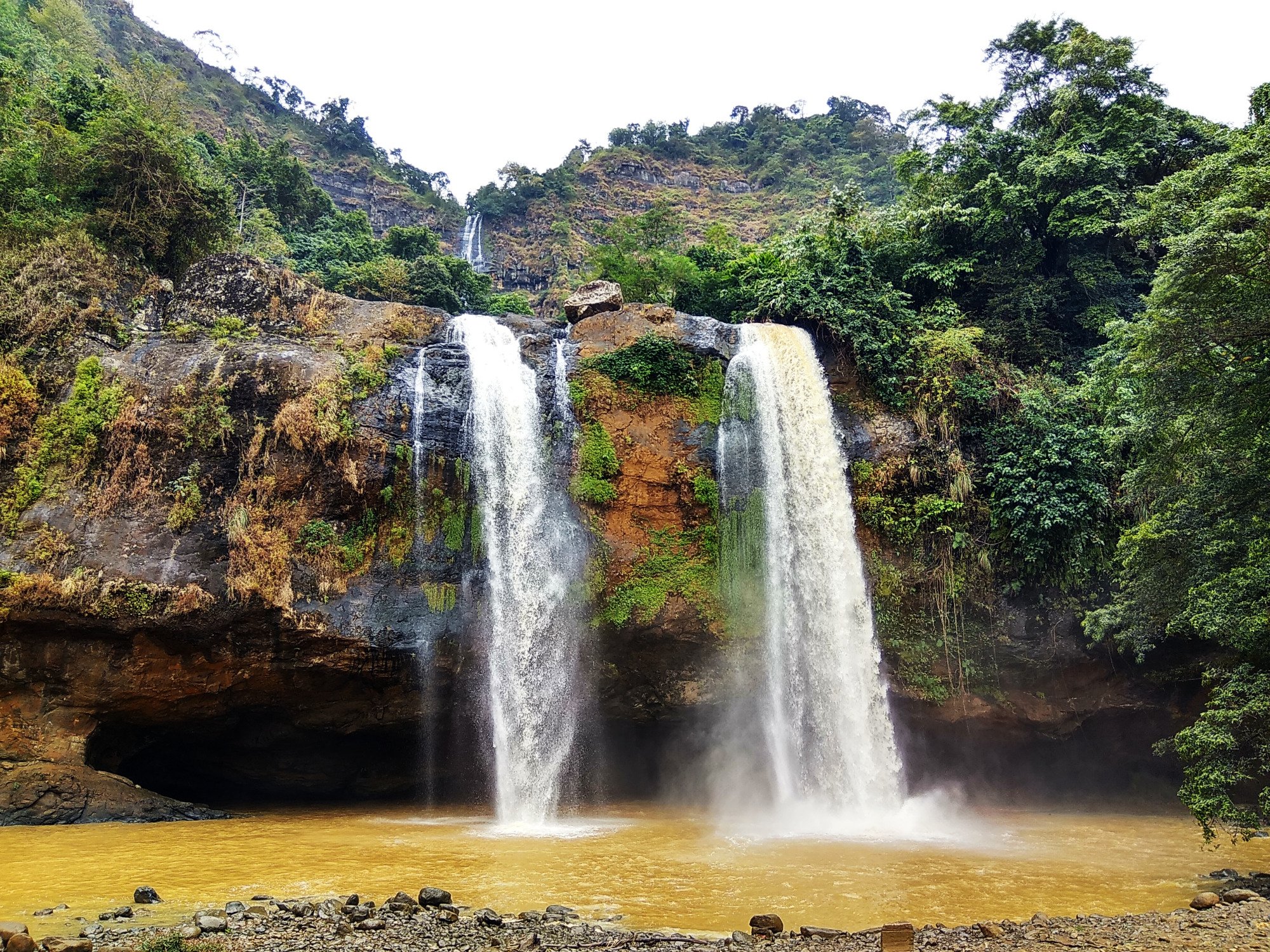 VILLA PANENJOAN GEOPARK CILETUH: Bewertungen & Fotos (Sukabumi, Java ...