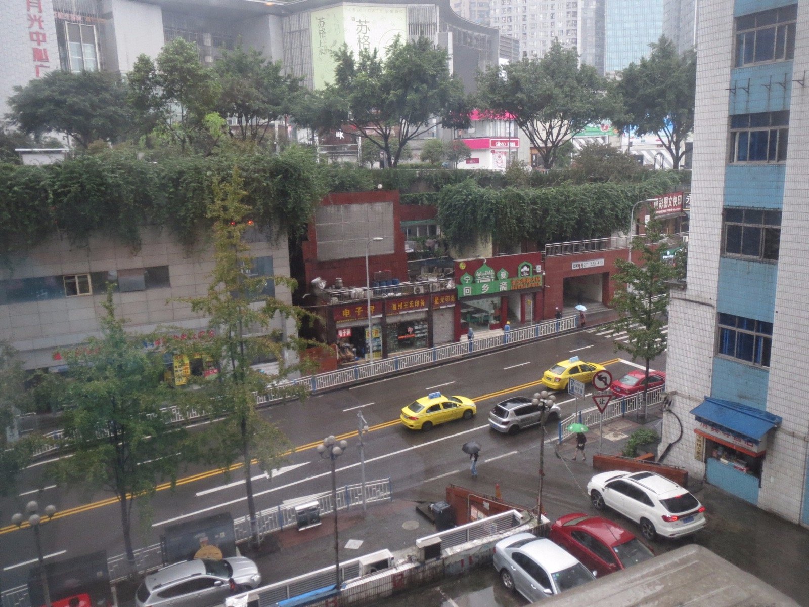 Hotel photo 21 of Chongqing Travelling With Hostel.