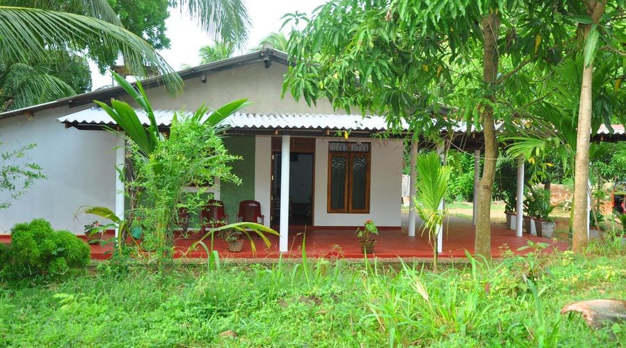 Frontside with Garden