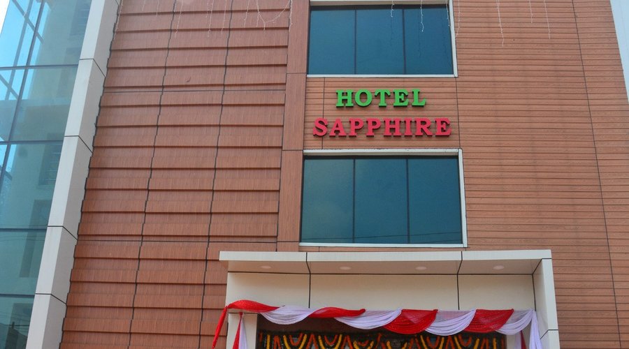 hotel front face
