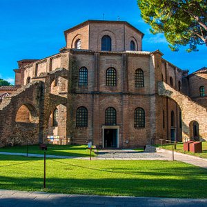 An Insider's Guide to the Best Things to do in Ravenna