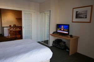 Room & Suite