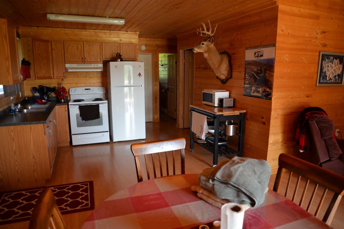 Harvest Lodge On Waterhen River Rooms: Pictures & Reviews - Tripadvisor