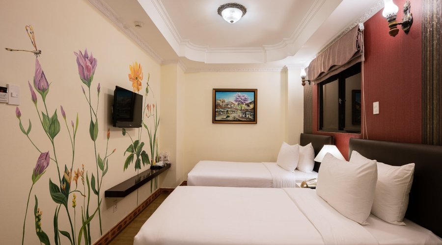 Deluxe Twin Bed