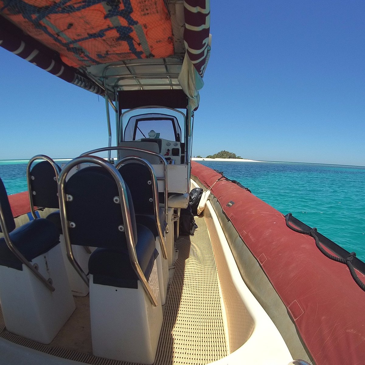 noumea boat tours