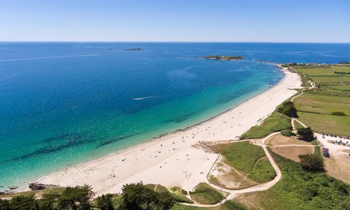 Plage à proximité du Camping les Deux Fontaines