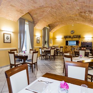 Gli Orti di San Domenico Restaurant at the Hotel Chiusarelli