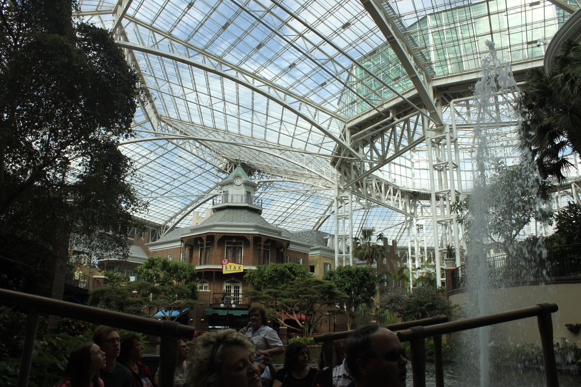 delta riverboat cruise opryland