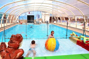 Piscine et plage