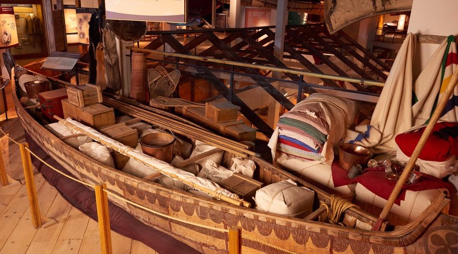 The North Canoe - A traditional voyageur canoe