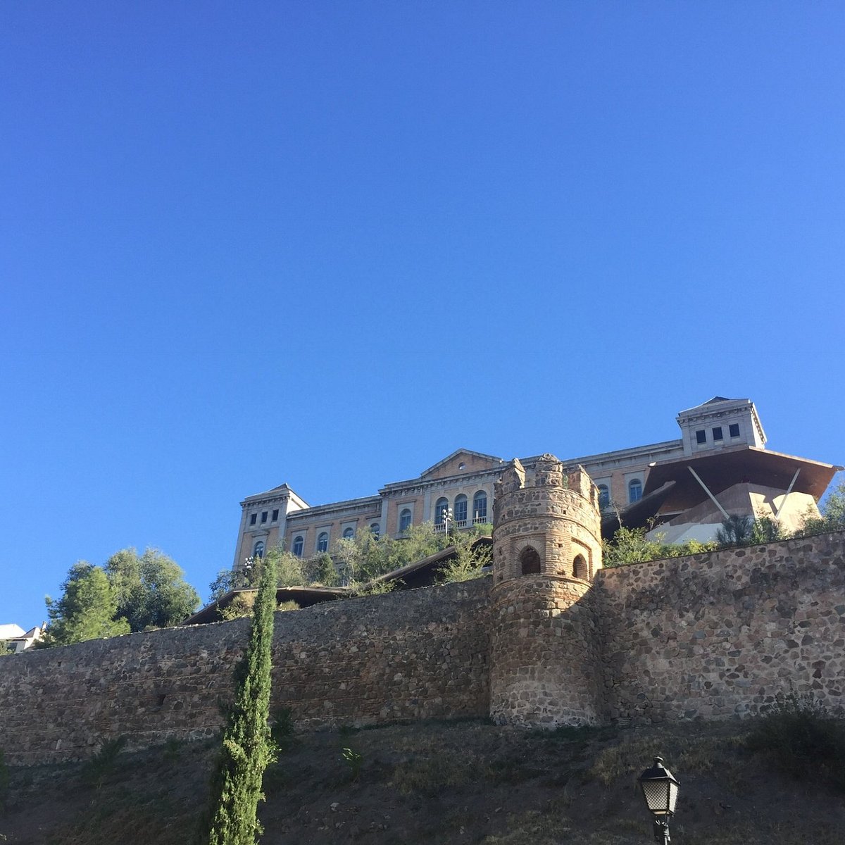 Escaleras Mecanicas Del Paseo De Recaredo Toledo Lo Que Se Debe Saber Antes De Viajar