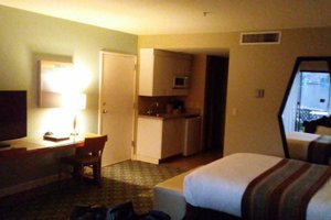 Room & Suite