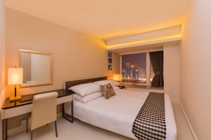 Room & Suite