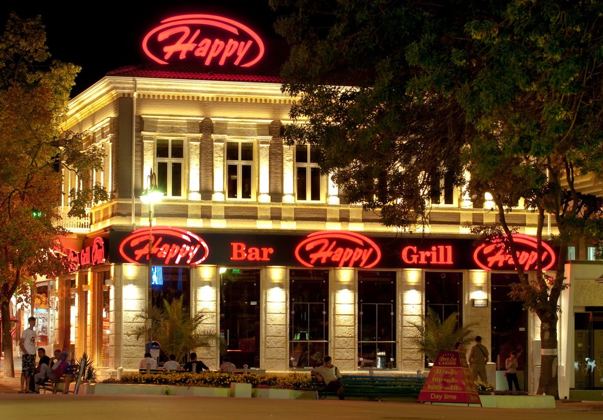 Happy Bar & Grill Center Varna, Варна - фото ресторана - Tripadvisor