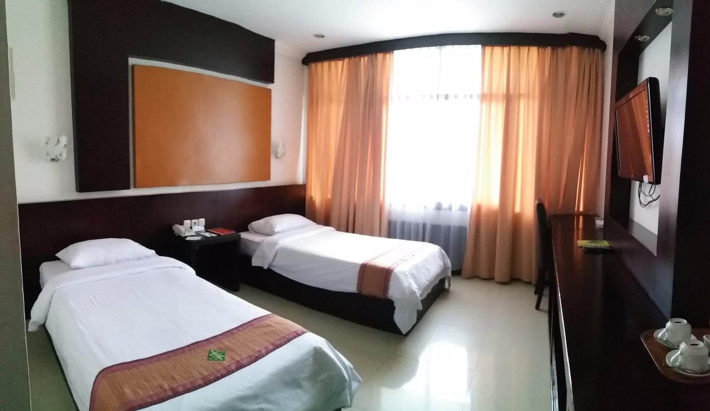 HOTEL SWARNA DWIPA (Palembang, Indonesia) Ulasan & Perbandingan Harga