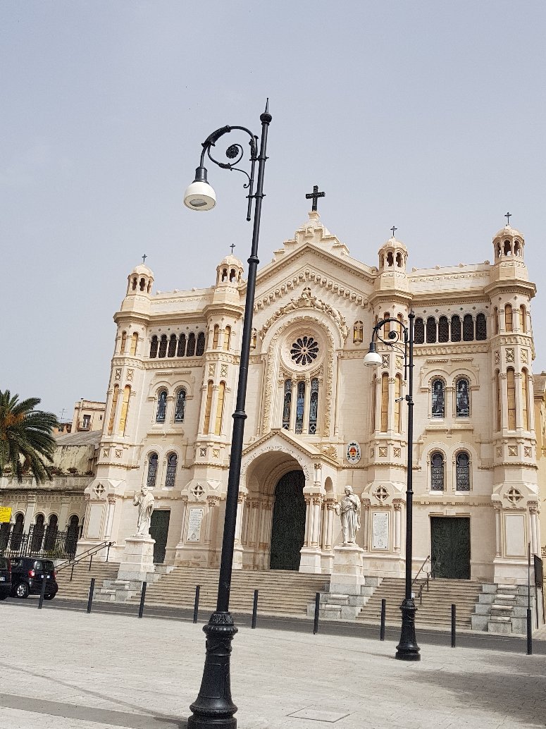 PALAZZO SAN GAETANO UNIVERSITA PER STRANIERI DANTE ALIGHIERI