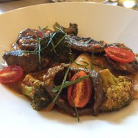 菜色4 紅酒燉牛肉