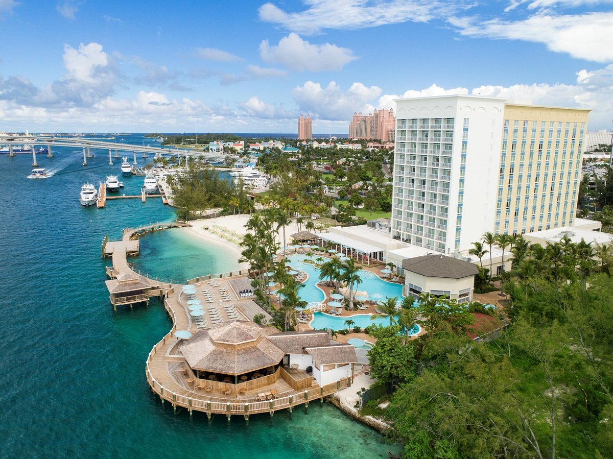 Warwick Paradise Island - Bahamas, hotel in Nassau