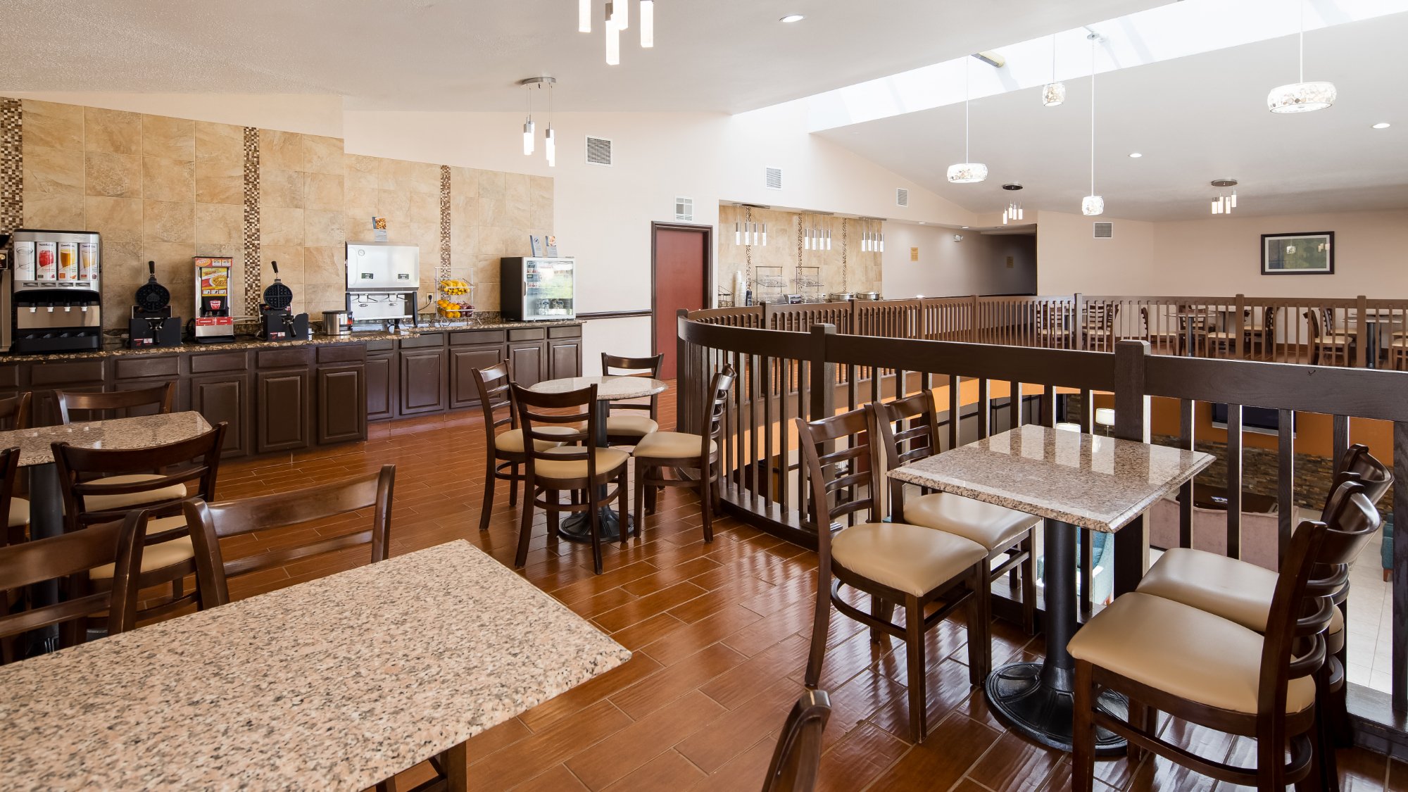 Hotel photo 43 of Best Western Hospitality Hotel & Suites.