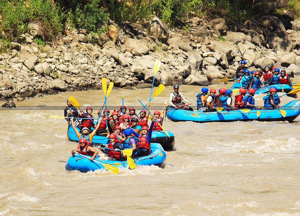 River run i. Nepal River. Непал реки. Nepal River 60m.