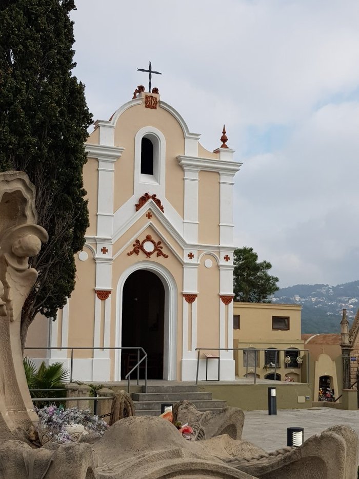 Imagen 8 de Cementerio modernista