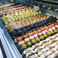 Bar Pasticceria Dei Fratelli Francesco E Paola Introvaia